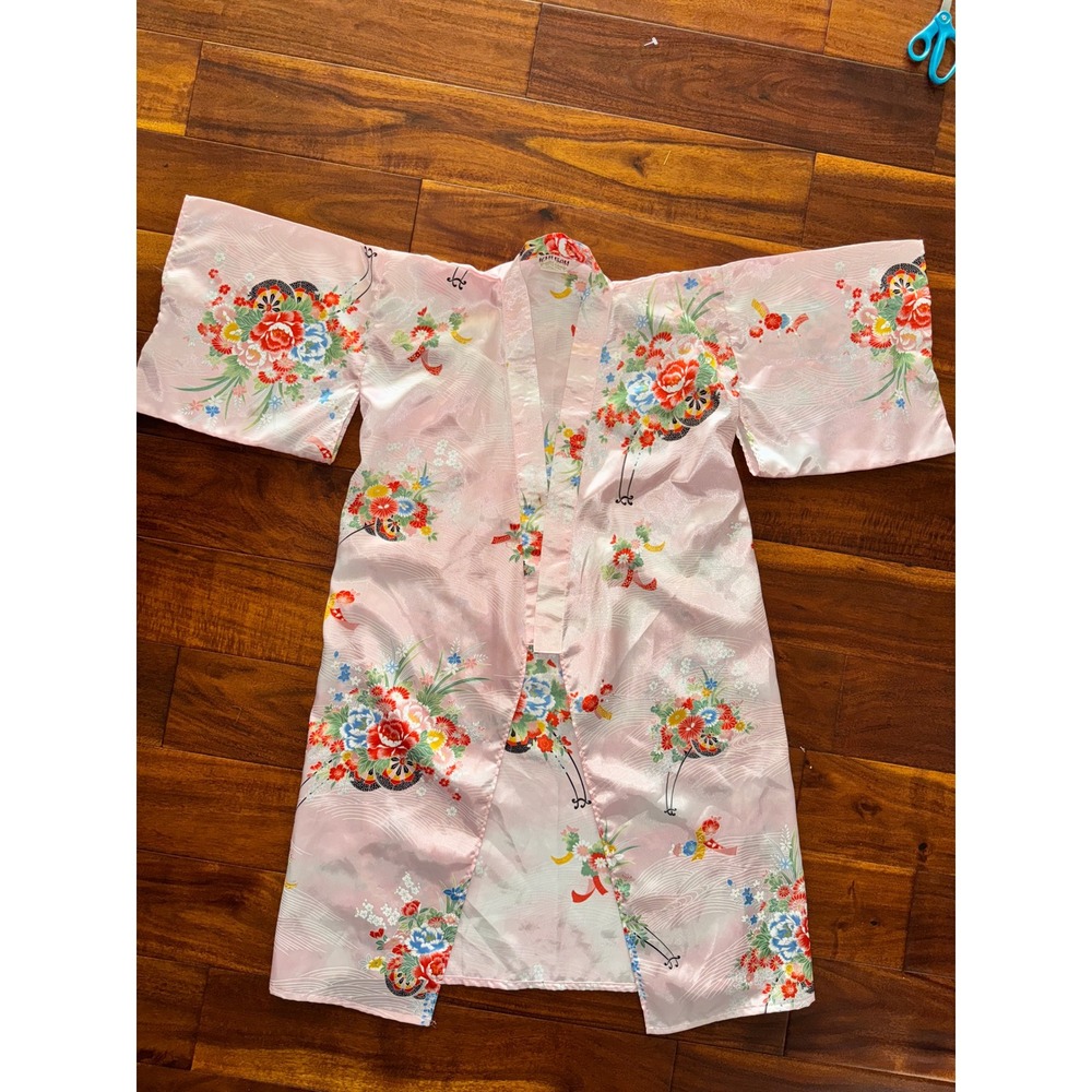 Ichiban Excellent Quality Women's Kimono Robe Pink Floral Made in Japan